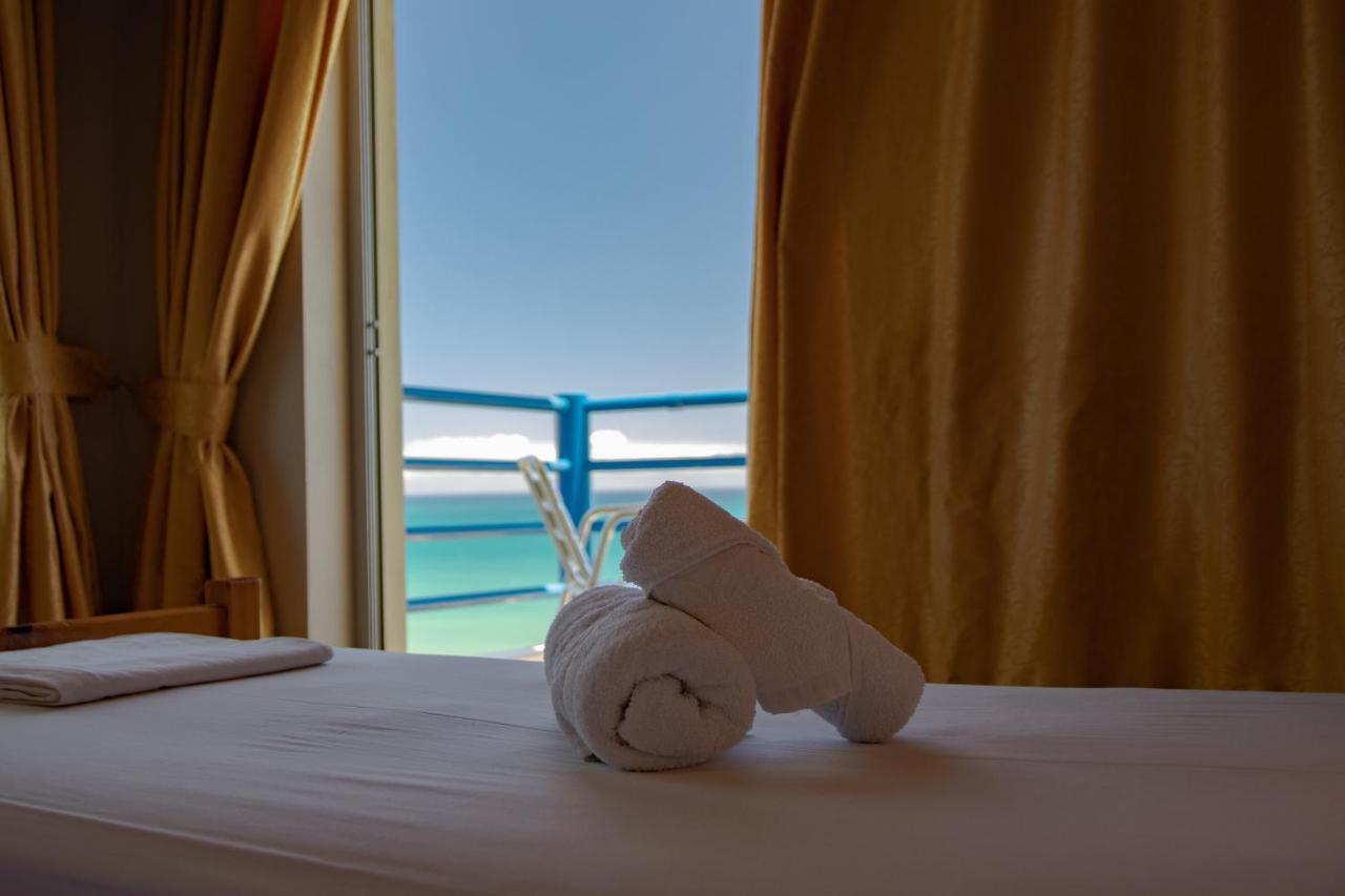 De La Plage Hotel Koroni Extérieur photo