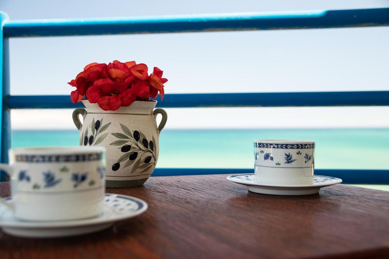 De La Plage Hotel Koroni Extérieur photo