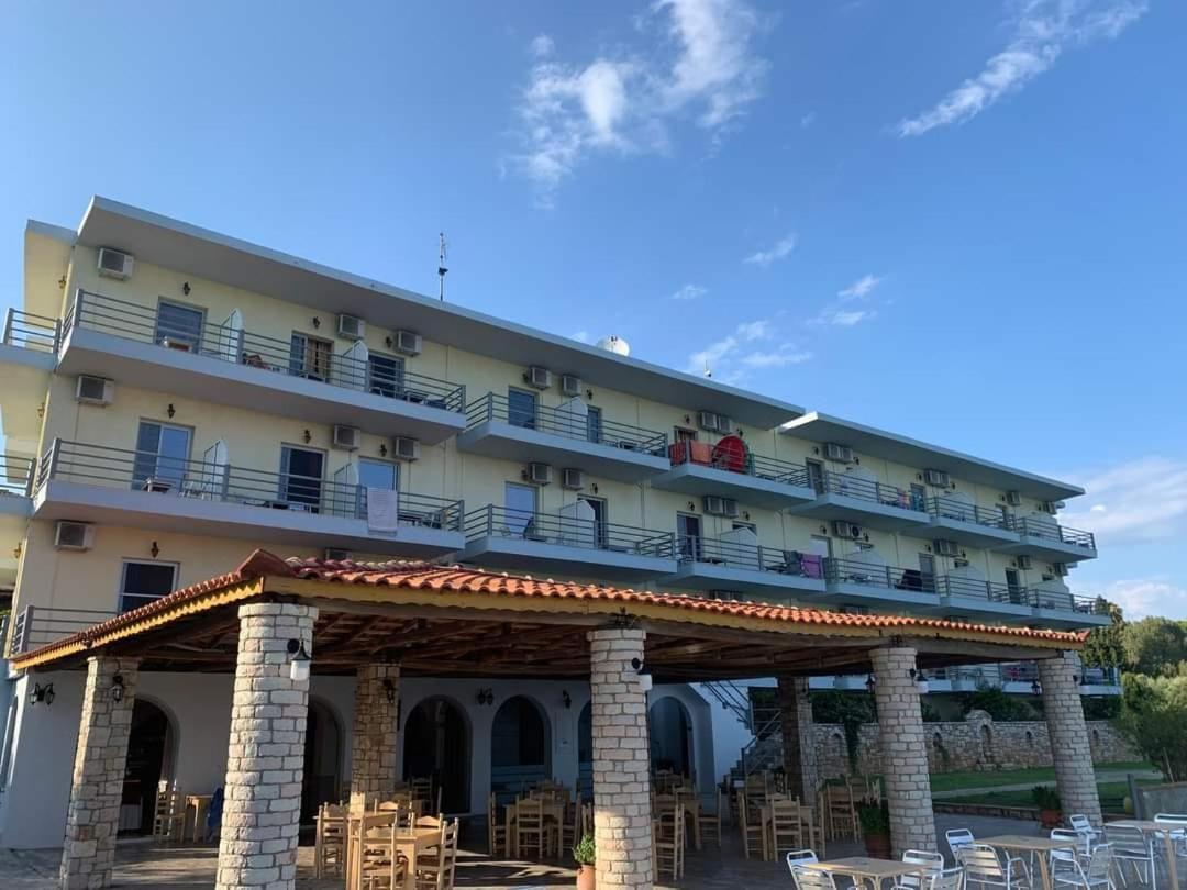 De La Plage Hotel Koroni Extérieur photo